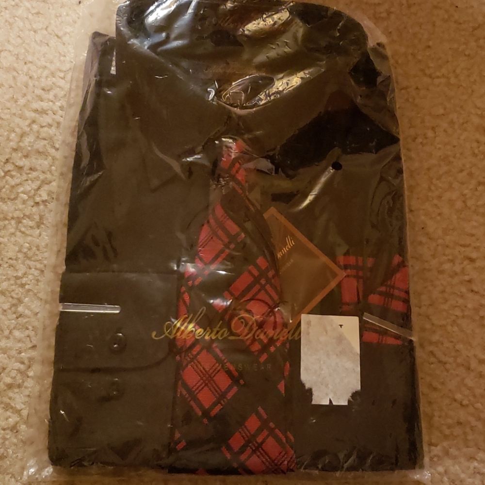 Brand new Alberto Danelli dress shirt with tie